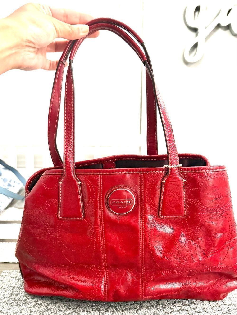Vintage Coach Red Leather Shoulder Tote with Kiss-Lock frame